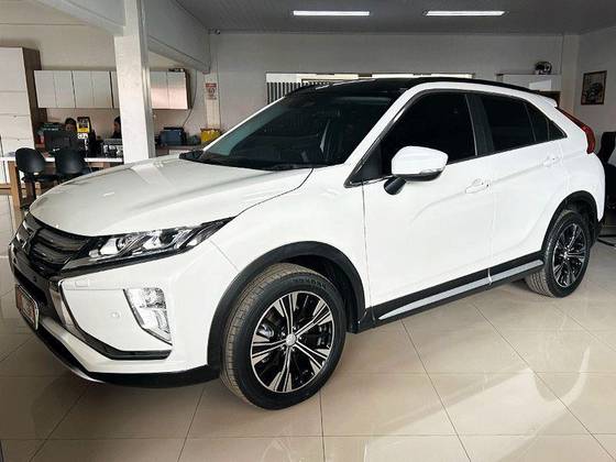 MITSUBISHI ECLIPSE CROSS 1.5 MIVEC TURBO GASOLINA HPE-S CVT MITSUBISHI ECLIPSE CROSS 1.5 MIVEC TURBO GASOLINA HPE-S CVT